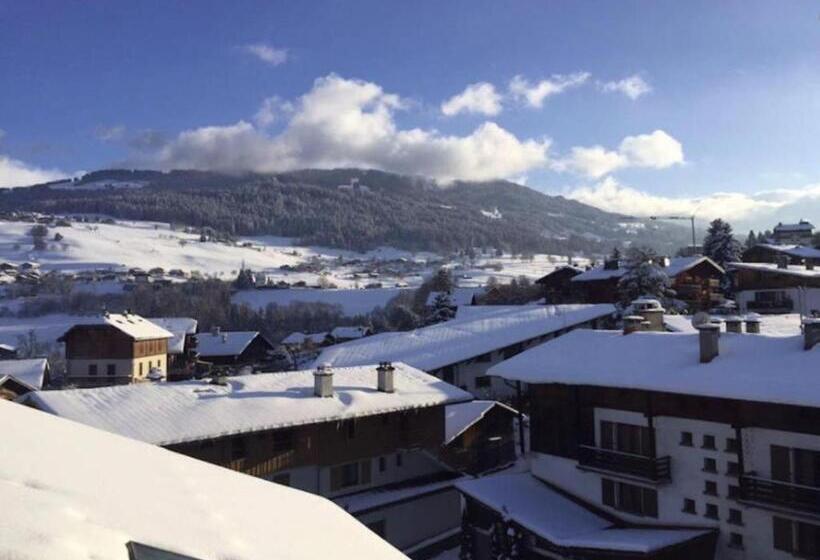 标准工作室, Les Aiguilles De Warens