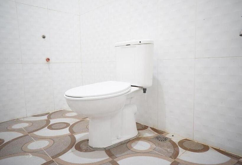Номер Deluxe, Oyo 93205 Kusuma Hotel And Convention Hall