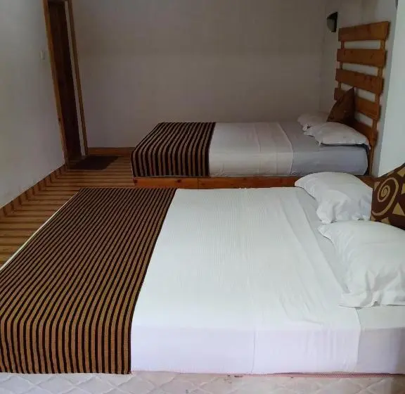 ファミリールーム, Beach Bungalow