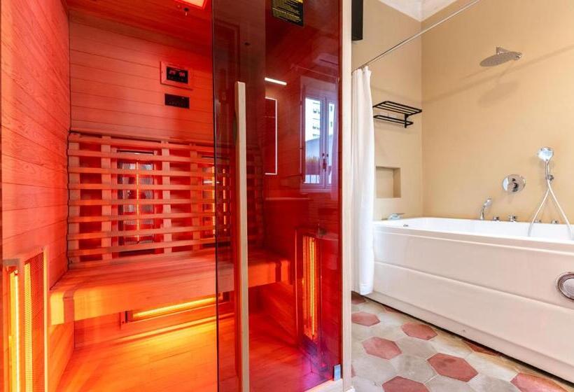 سوییت جونیور, Regina Suite