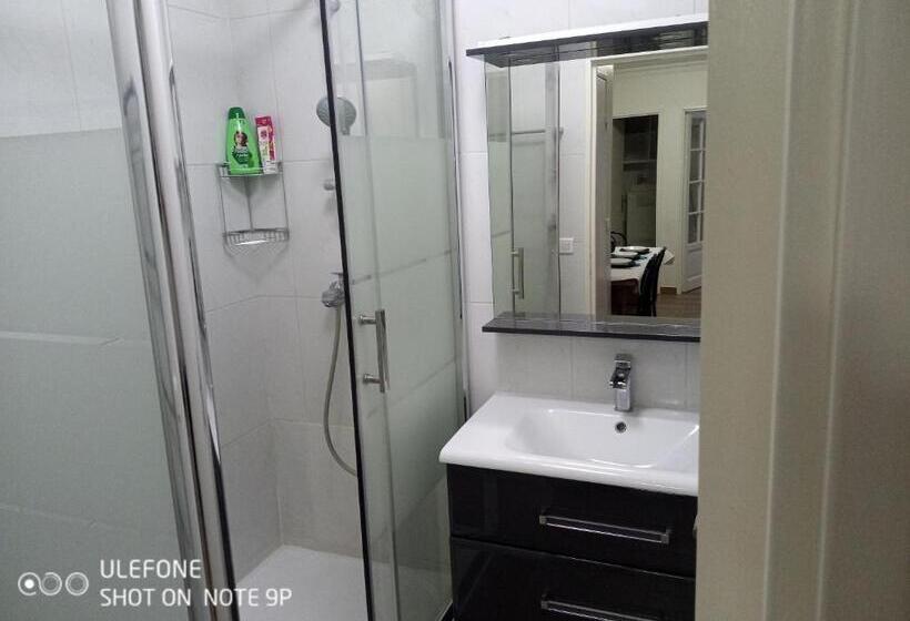 اتاق استاندارد, Paris Chambre Luxe  Opéra 15mins Chambre Avec Salle De Bain Commune
