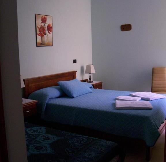 اتاق راحتی سه تخته, Terra E Sol B&b Tarrafal