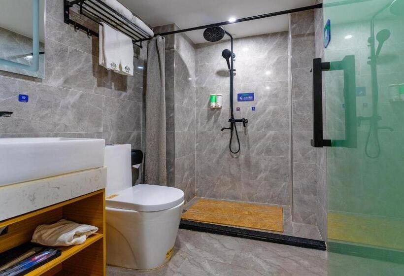 Quarto Economy, Amemouillage Inn   Guangzhou Railway Station Xicun Metro Station