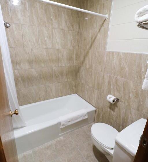 Люкс Повышенной Комфортности, Bear Lodge Motel