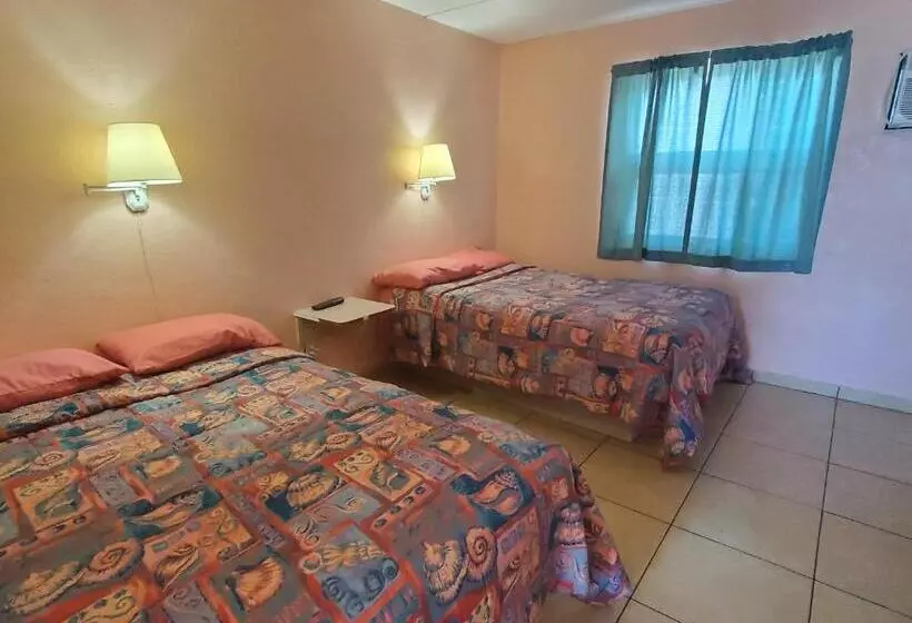 ファミリールーム, Caprice Motel   Wildwood