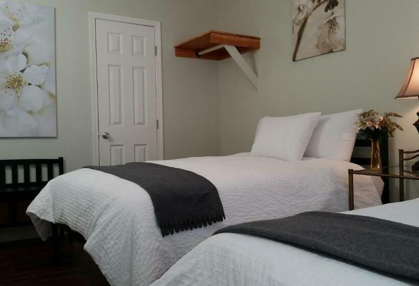 غرفه قياسيه سريرين مزدوجين, El Rancho Motel