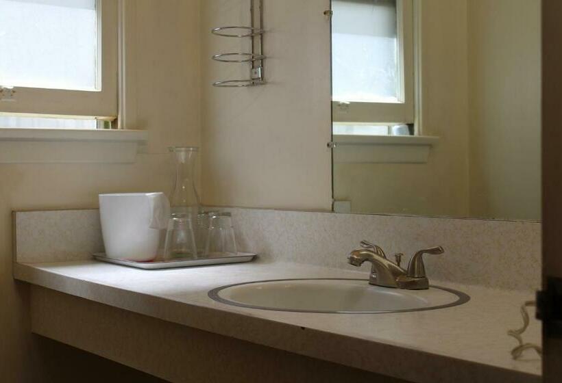 غرفة قياسية, El Rancho Motel