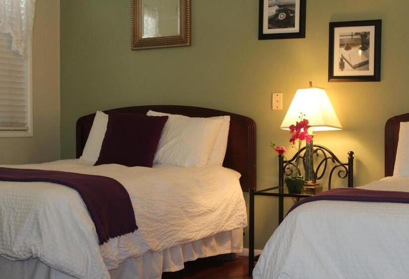 غرفه قياسيه سريرين مزدوجين, El Rancho Motel