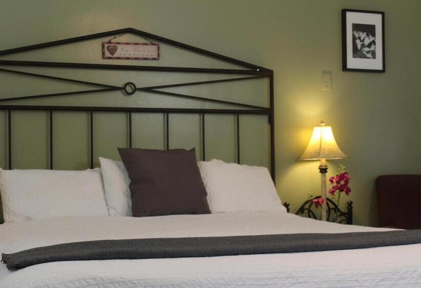 Номер Deluxe Кровать Кинг, El Rancho Motel