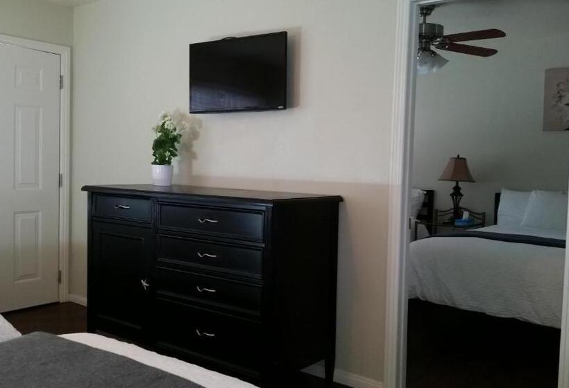 جناح غرفتين نوم, El Rancho Motel