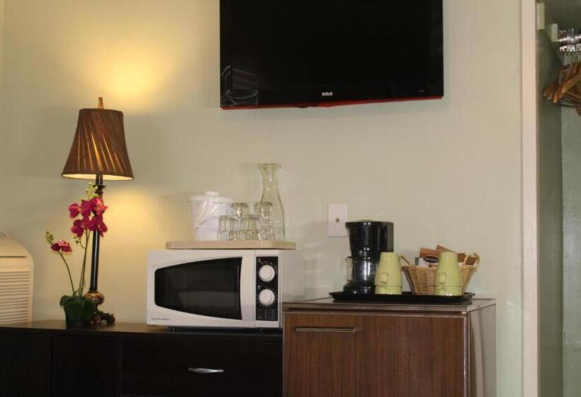 غرفة ديلوكس سرير كينج, El Rancho Motel