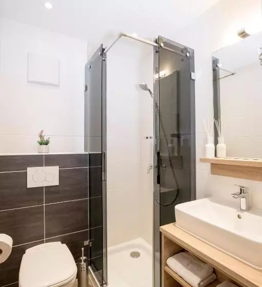 اتاق استاندارد یک نفره, Altmünsterhof