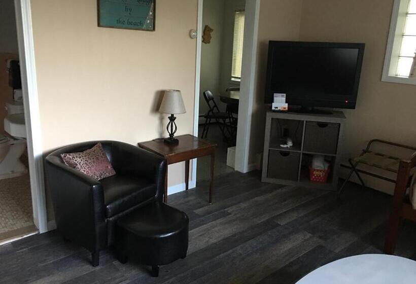 شقة غرفة واحدة, Big Bear Lodge