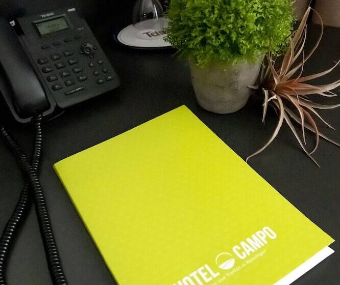 高级单人间, Campo