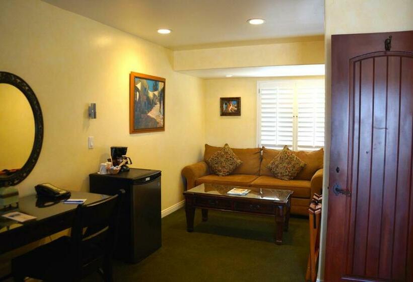 غرفة سوبيريور سرير كينج, Castillo Inn At The Beach