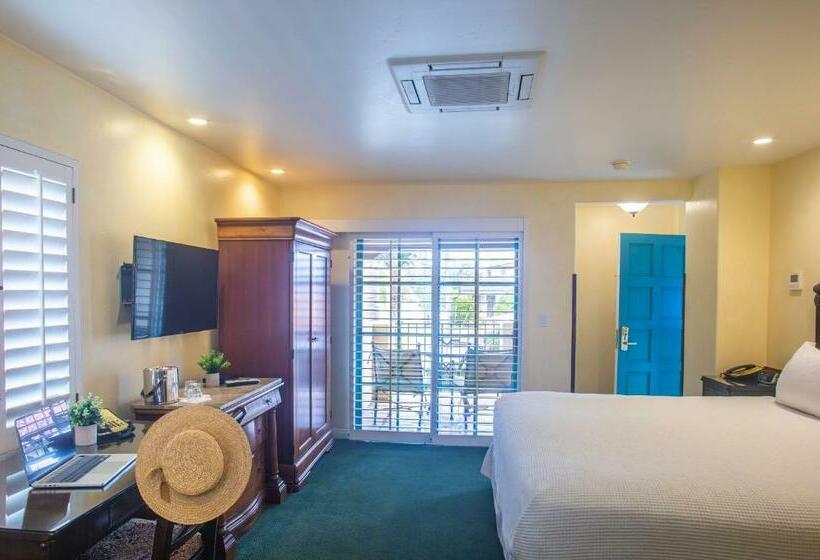 غرفة سوبيريور سرير كينج, Castillo Inn At The Beach