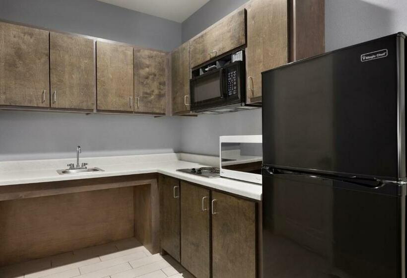 Люкс Кровать Кинг, Days Inn By Wyndham Odessa