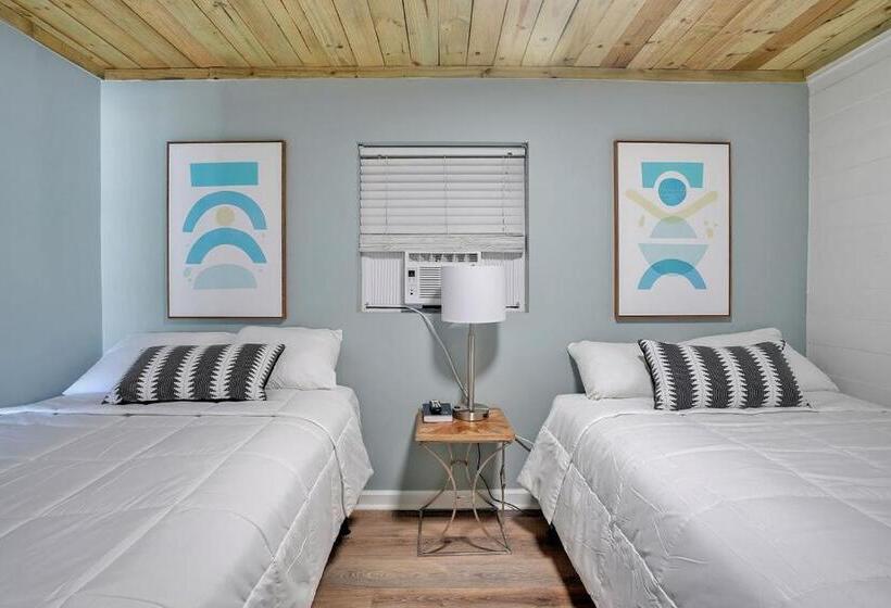 Family Suite, Dry Dock Inn