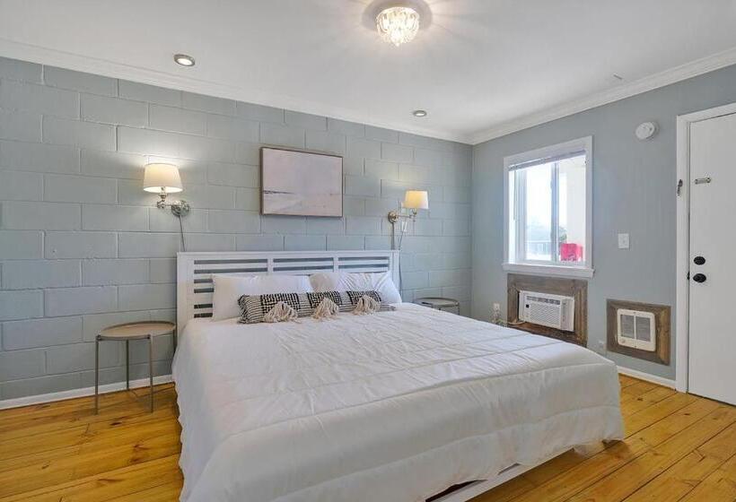 Стандартный Номер Кровать Кинг, Dry Dock Inn