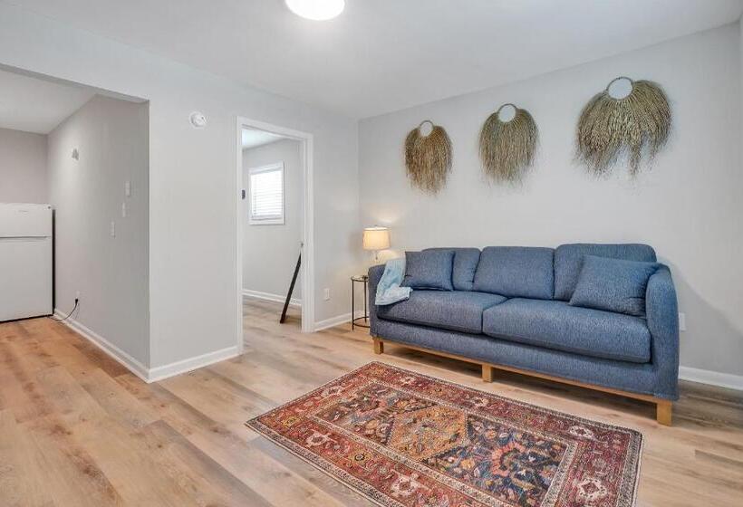 Апартаменты 1 Спальня с Балконом, Dry Dock Inn