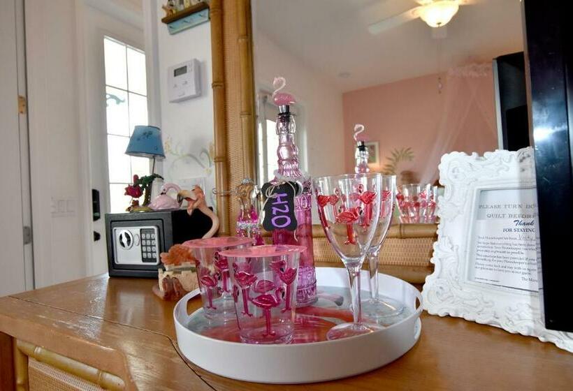 غرفة قياسية سرير كينج, Inn On The Avenue