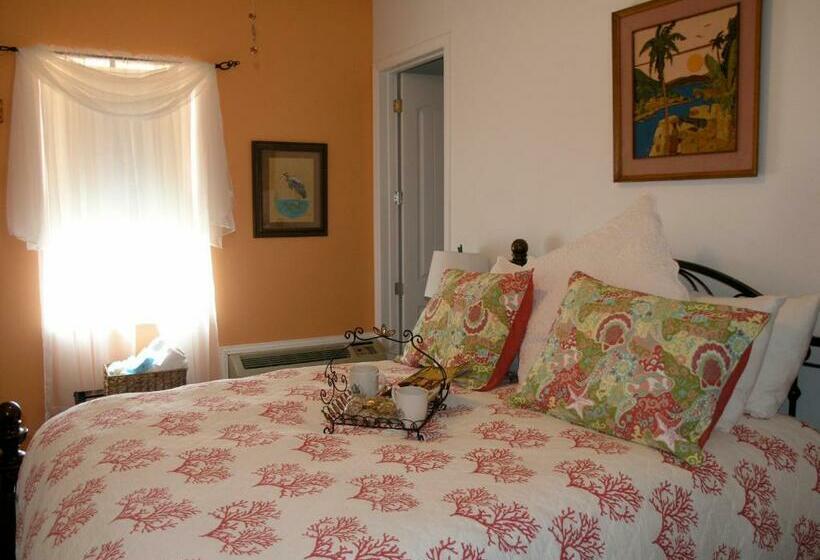 غرفة قياسية, Inn On The Avenue