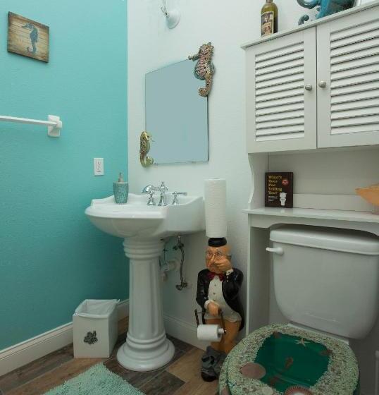 غرفة قياسية, Inn On The Avenue