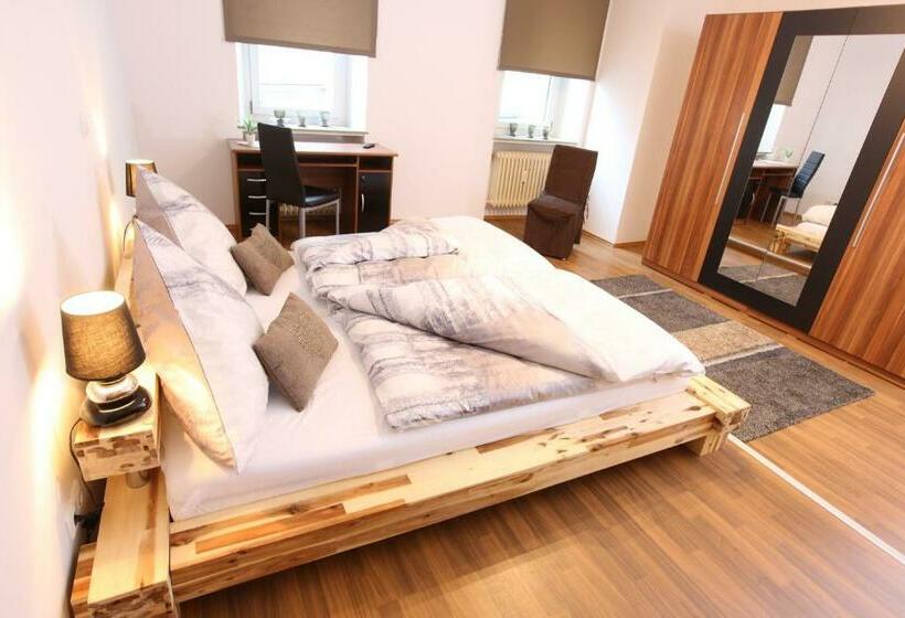Номер Стандарт, Pension Leonardo