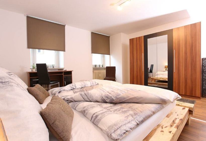 Quarto Estandar, Pension Leonardo