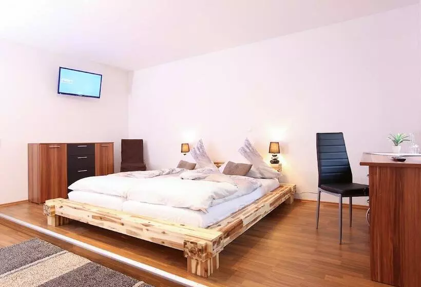 اتاق استاندارد, Pension Leonardo