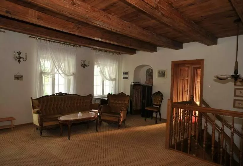 スタンダードルーム, Restauracja   Hotel Pałacowa