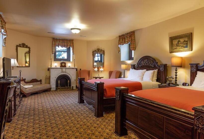 غرفة ديلوكس, Steele Mansion Inn & Gathering Hub