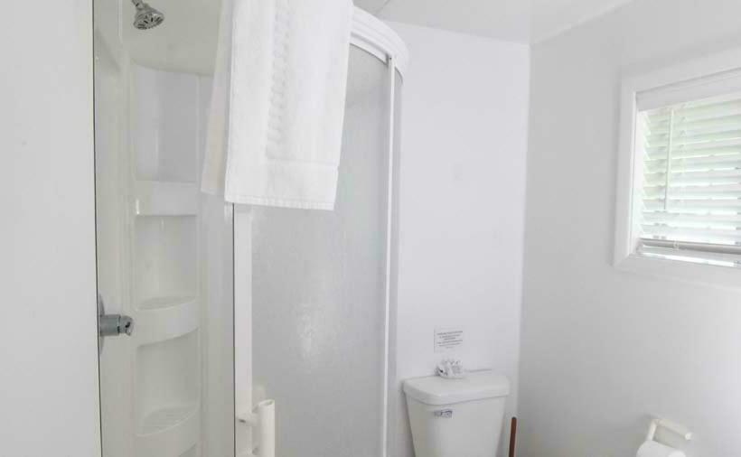 キャビン, Sunset Beach Resort