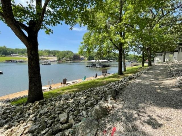 キャビン, Sunset Beach Resort