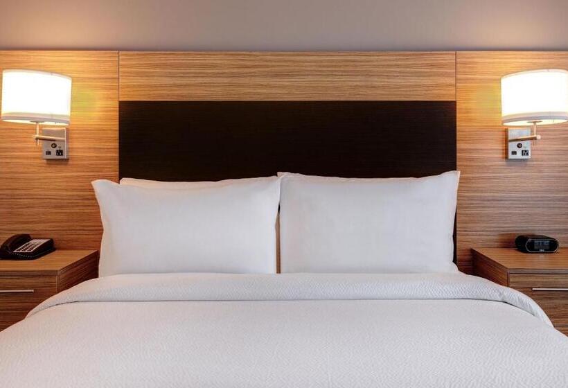 جناح, Towneplace Suites By Marriott Monroe