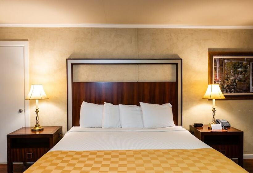 חדר דחוקס עם מיטת קינג, Townsend Gateway Inn