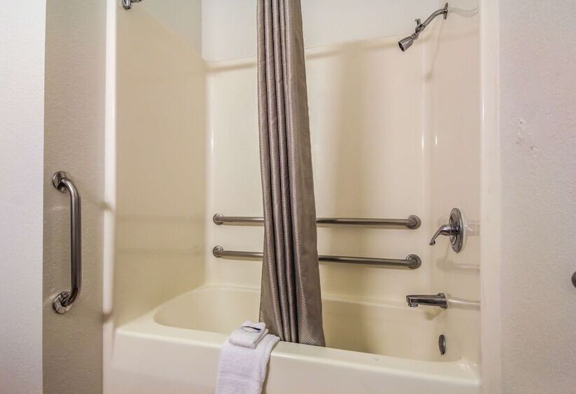 جناح ديلوكس, Motel 6 New Braunfels