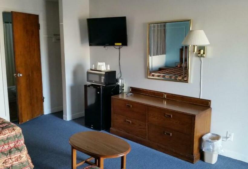 Номер Стандарт 2 Двуспальные Кровати, Royal Inn Motel