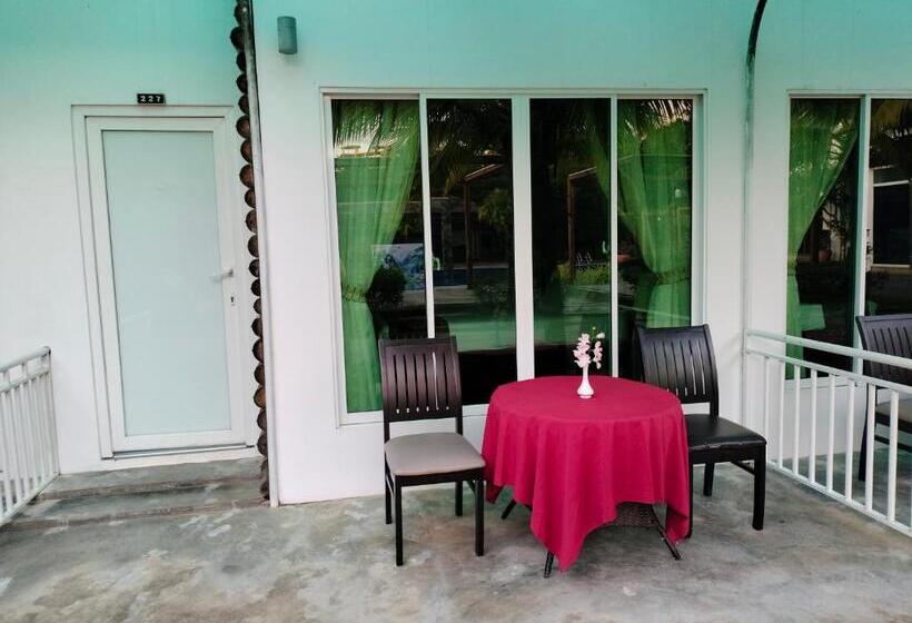 جناح عائلي, 双棕榈度假村