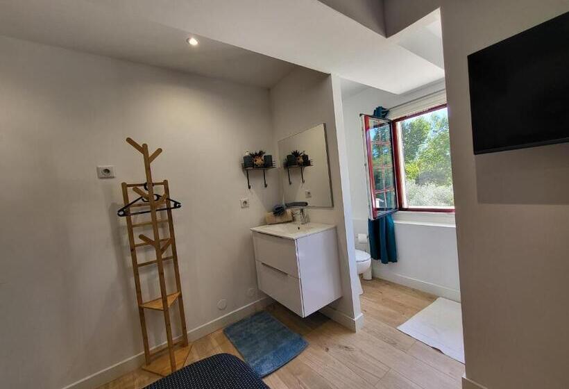 חדר סטנדרט, Wonderbar