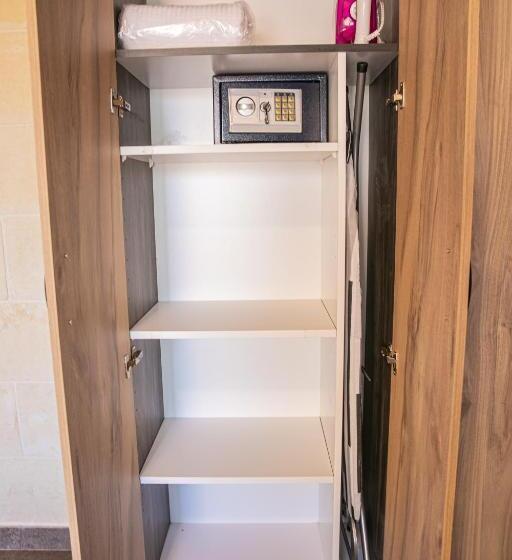 اتاق لوکس با تخت بزرگ, 49 Sunrise Lodge