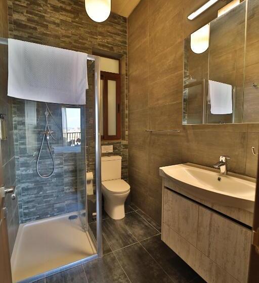 اتاق لوکس با تخت بزرگ, 49 Sunrise Lodge