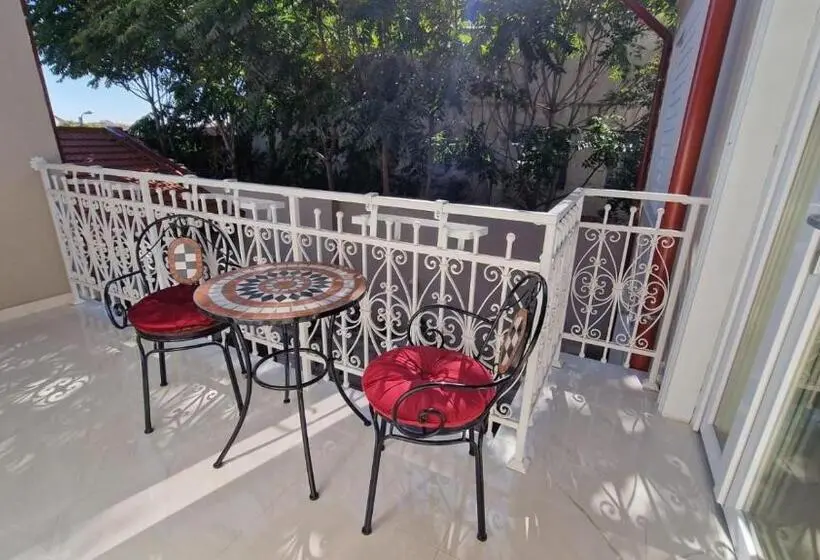 آپارتمان لوکس 1 خوابه, Bizi House Accommodation