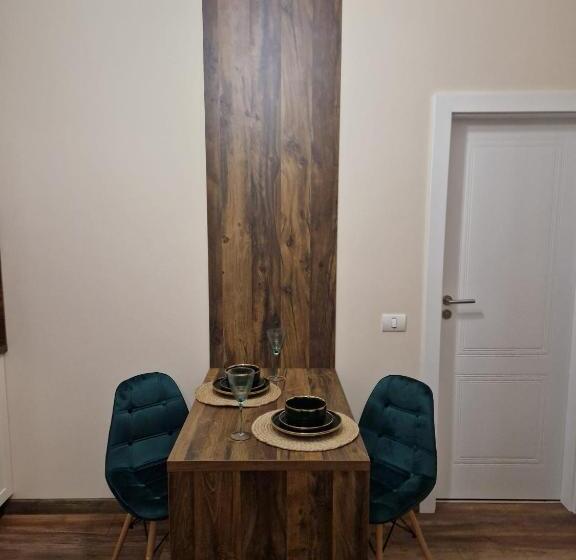 침실 1개 디럭스 아파트, Bizi House Accommodation