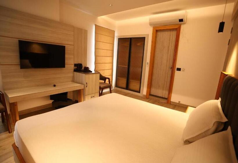 Номер Deluxe Кровать Кинг, Grace Inn Hotel Dehradun