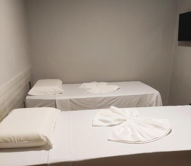 غرفة ديلوكس, Caitá