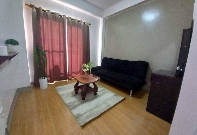 חדר משפחתי, Casa La El Baguio