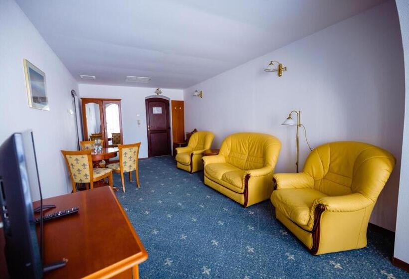 １ベッドルームアパートメント, Complex Vața Băi