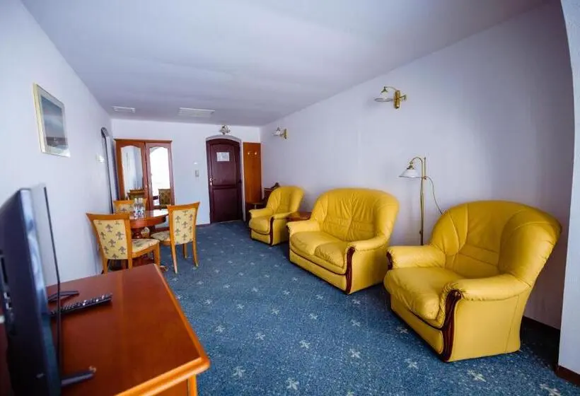 Huoneisto 1 Makuuhuone, Complex Vața Băi