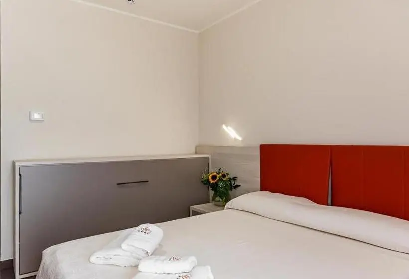 Standard Kolmen Hengen Huone, Lual Bleisure